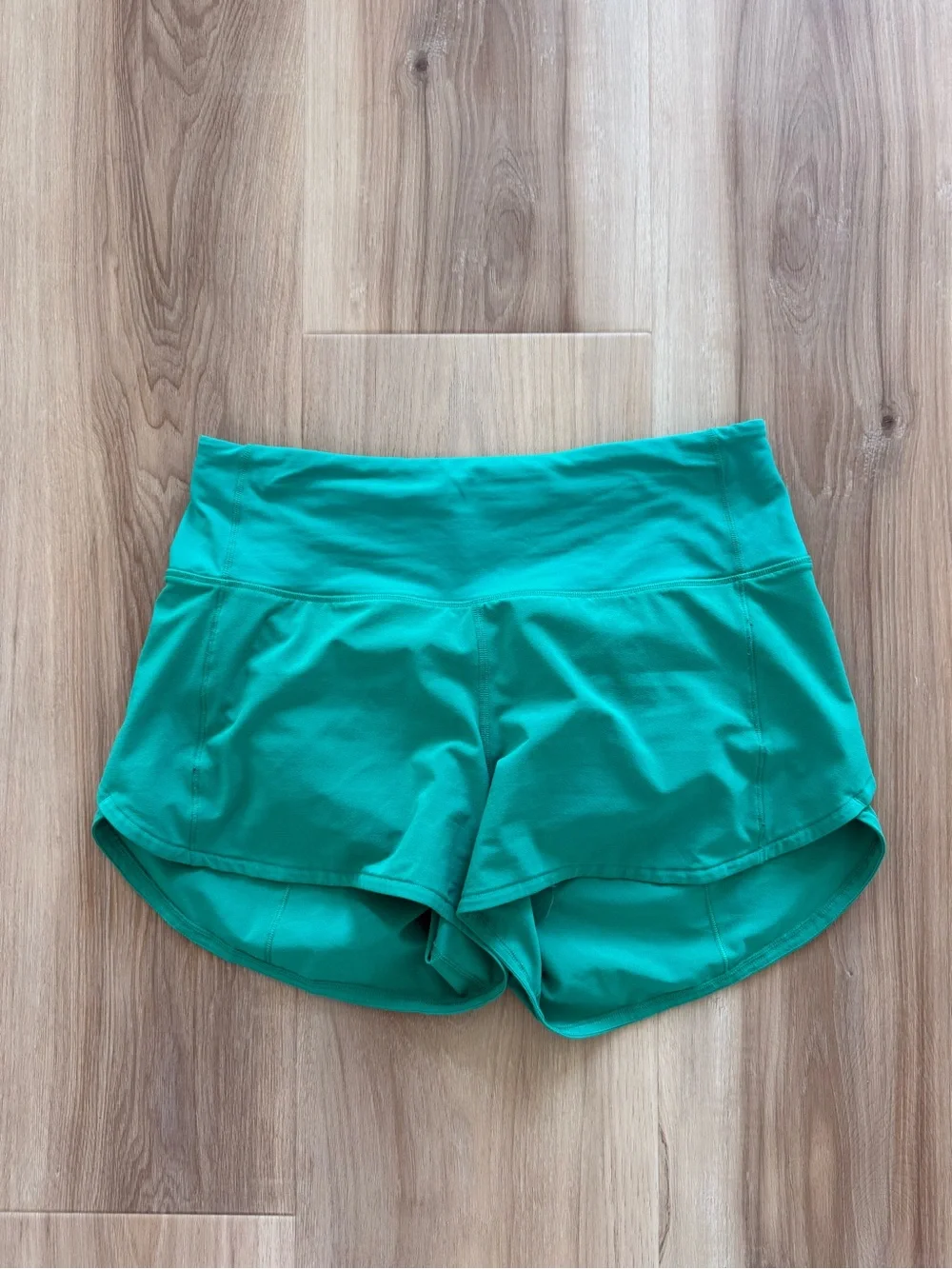 Lululemon High-Waist Speed Up shorts